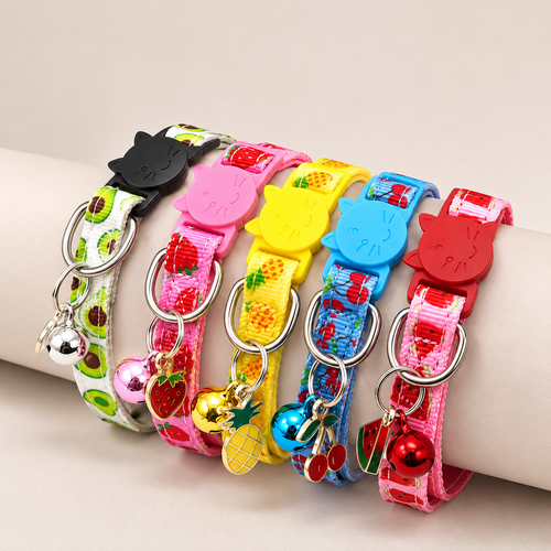 Adjustable Cat Collar with Bell – Cute Fruit Print Pet Collar for Cats & Small Dogs – Durable British Style Safety Strap, 18-30cm